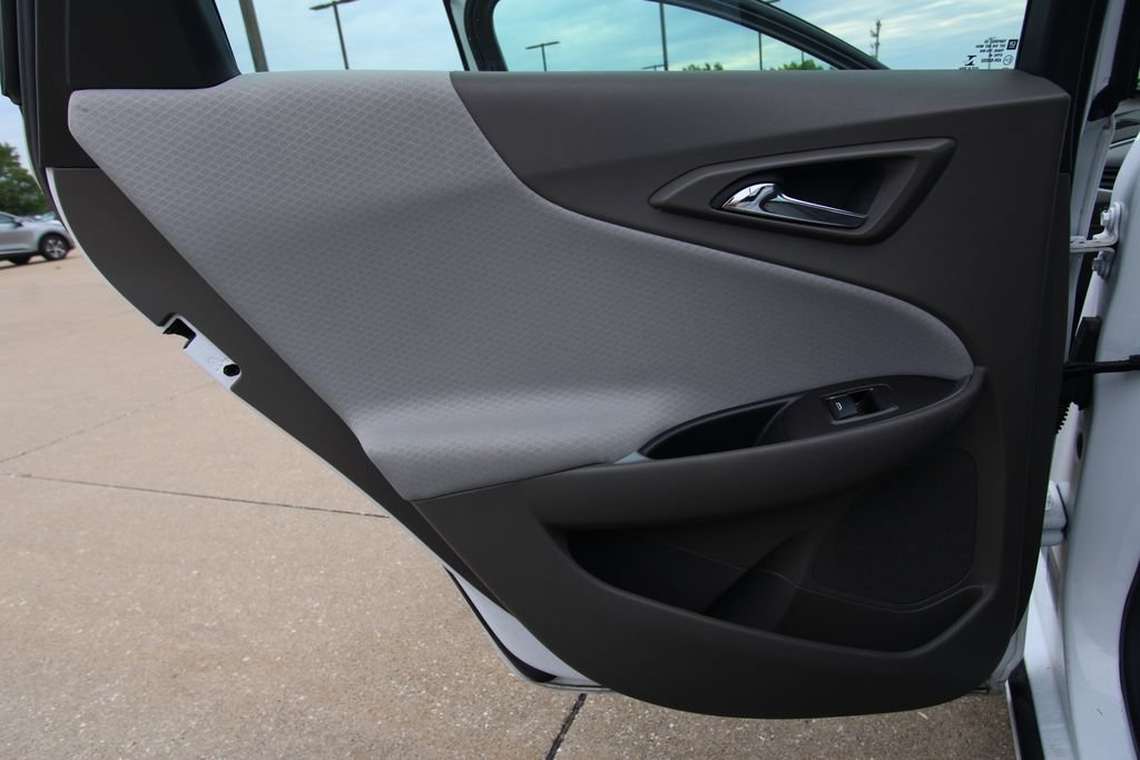 Used 2024 Chevrolet Malibu LT FWD image 32