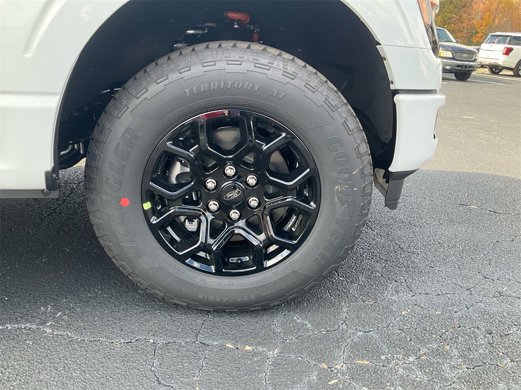 New 2025 Ford F150 XLT w/ Equipment Group 302A MID image 36