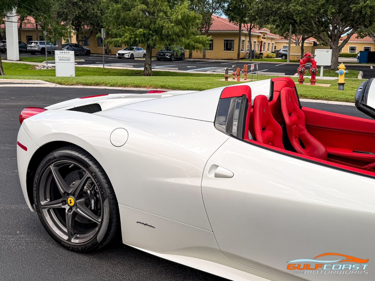 Used 2014 Ferrari 458 Spider RWD image 59