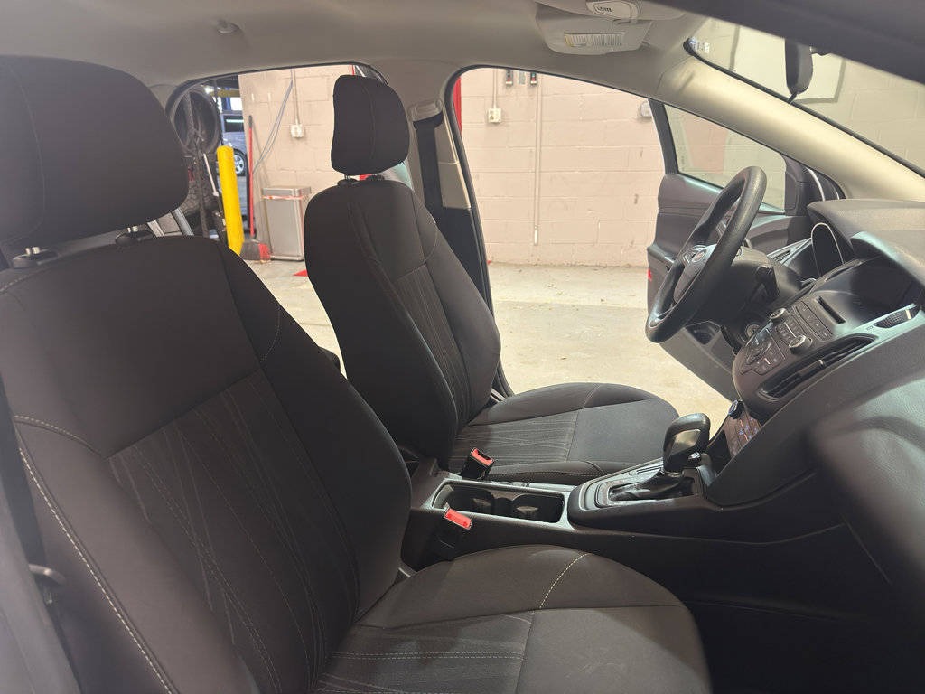 Used 2016 Ford Focus S image 21