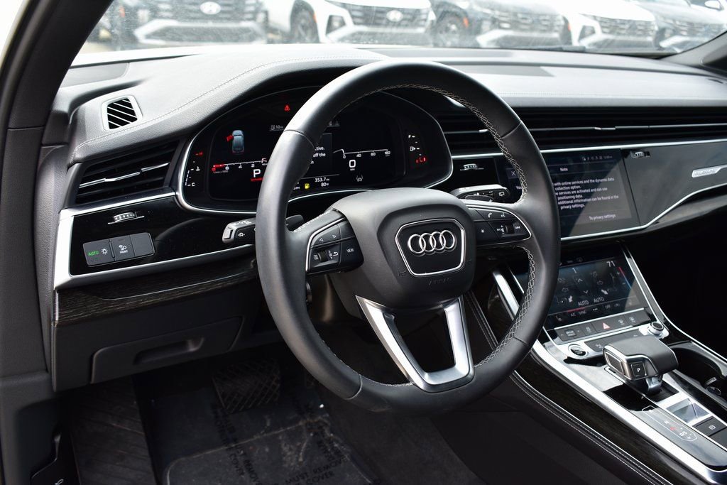 Used 2025 Audi Q7 3.0T Premium Plus image 44