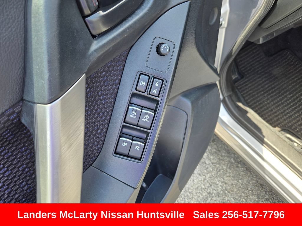 Used 2017 Subaru Forester 2.5i Premium w/ All-Weather Package AWD/4WD image 23