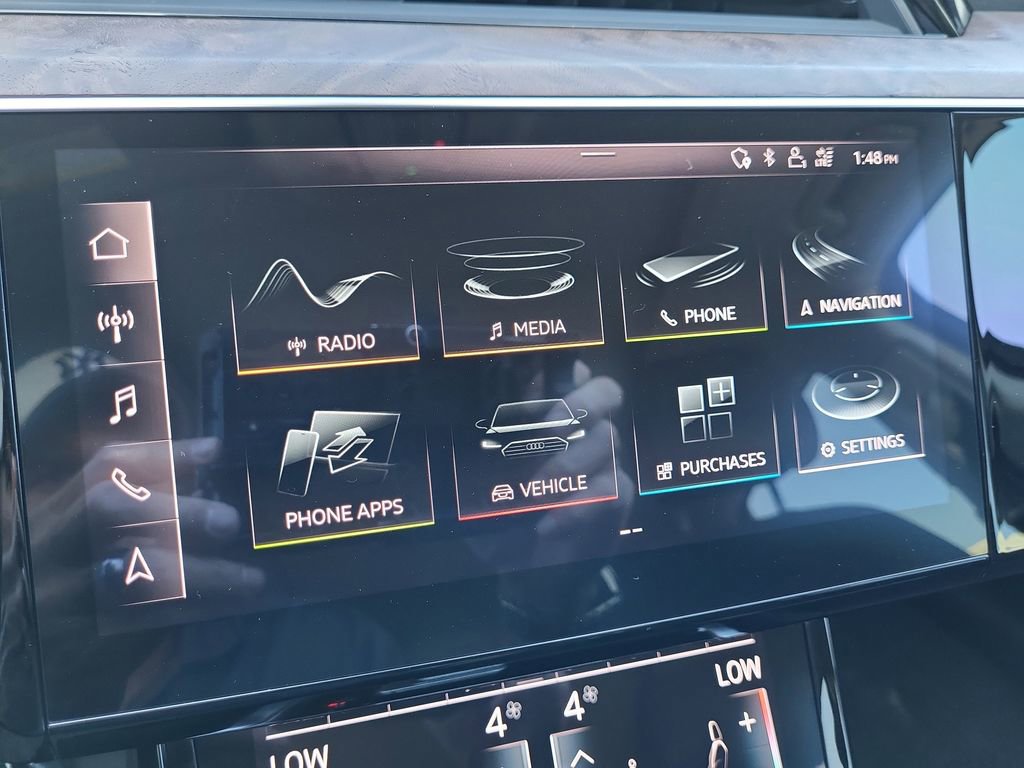 Used 2019 Audi e-tron Premium Plus AWD/4WD image 18