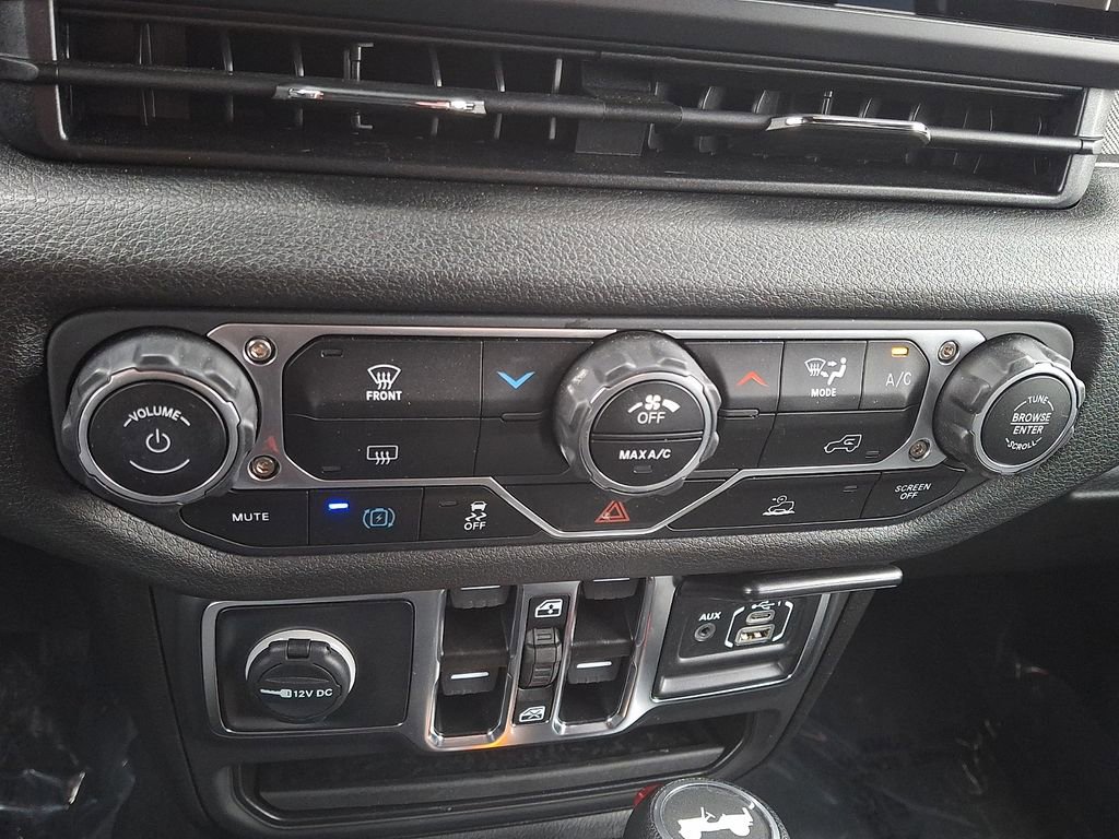 Used 2025 Jeep Wrangler Unlimited Sport S 4xe image 15