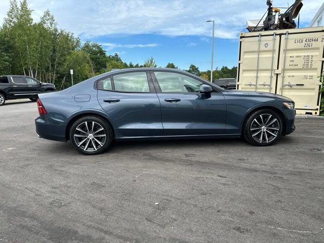Used 2021 Volvo S60 T6 Momentum w/ Advanced Package AWD/4WD image 6