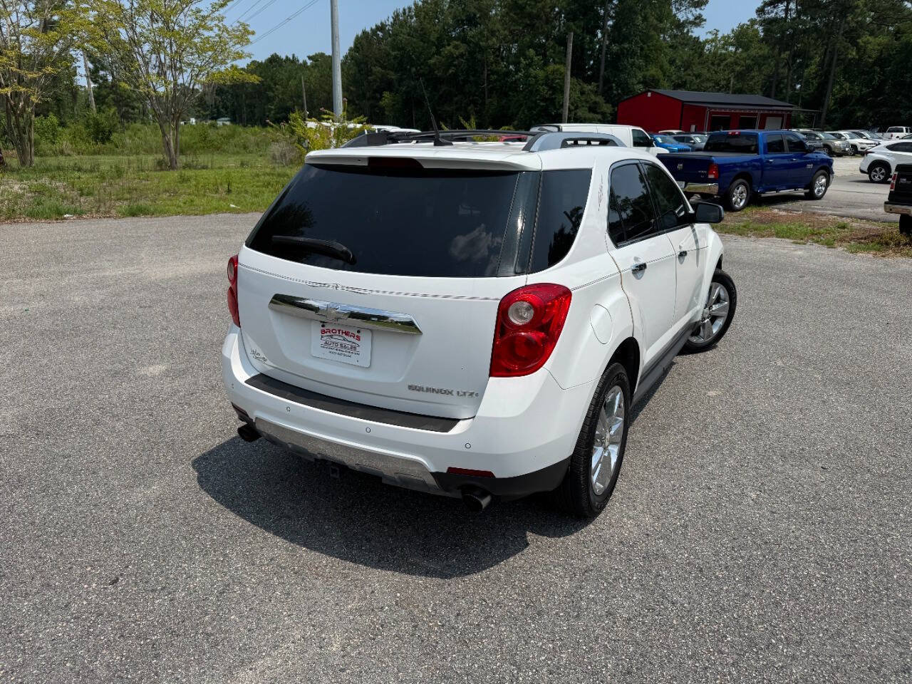 Used 2010 Chevrolet Equinox LTZ FWD image 6