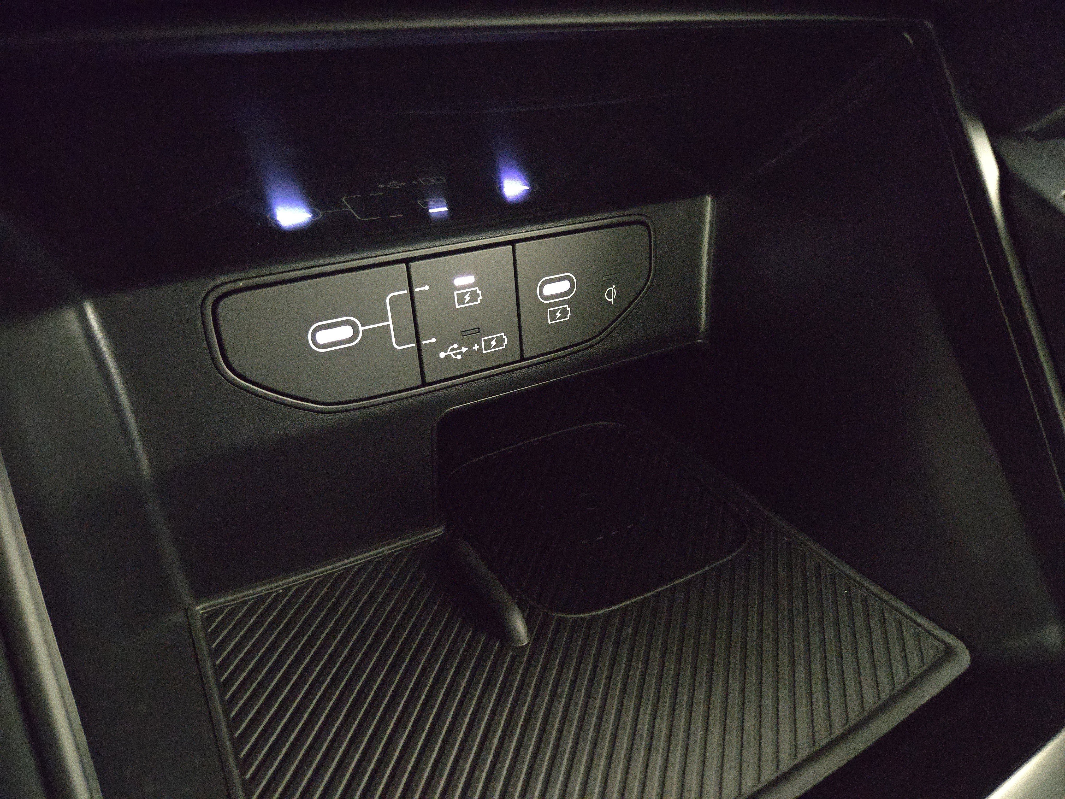 Used 2024 Kia Sorento X-Line EX image 27