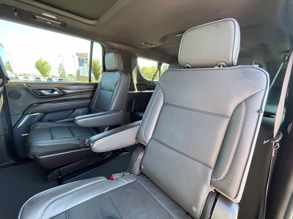Used 2024 GMC Yukon XL Denali w/ Advanced Technology Package AWD/4WD image 26