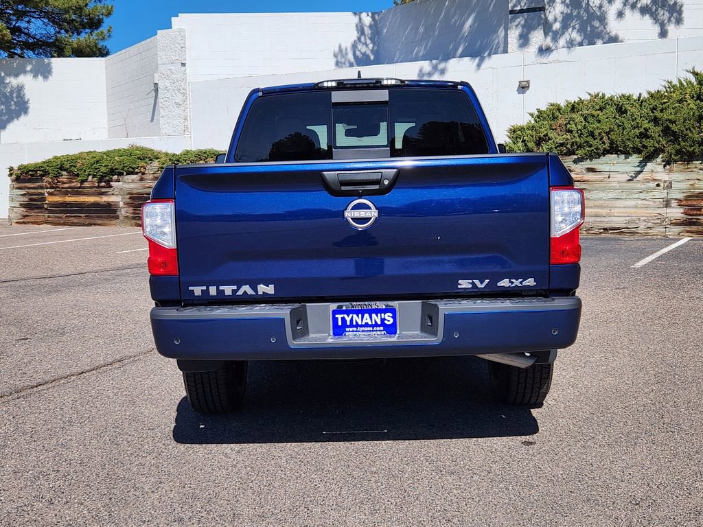 Used 2024 Nissan Titan SV w/ SV Convenience Package image 6