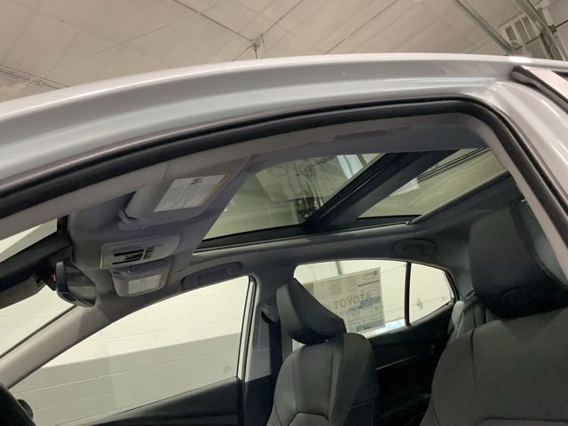 New 2026 Toyota Camry Hybrid image 18