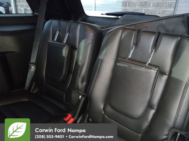 Used 2018 Ford Explorer XLT w/ Equipment Group 202A image 27