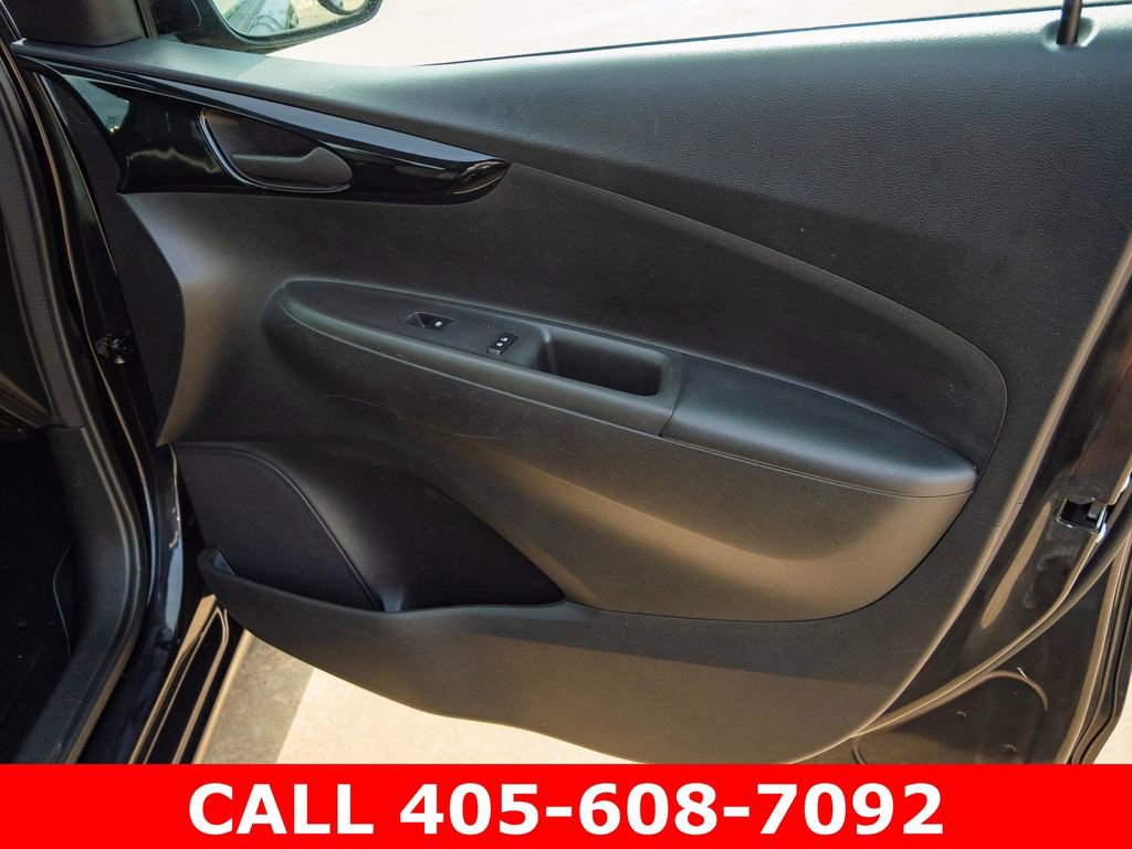 Used 2016 Chevrolet Spark LT image 17