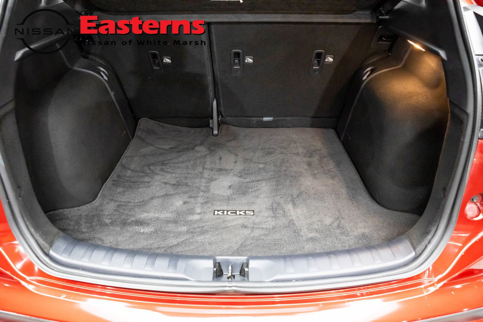 Used 2023 Nissan Kicks SR w/ SR Premium Package image 14