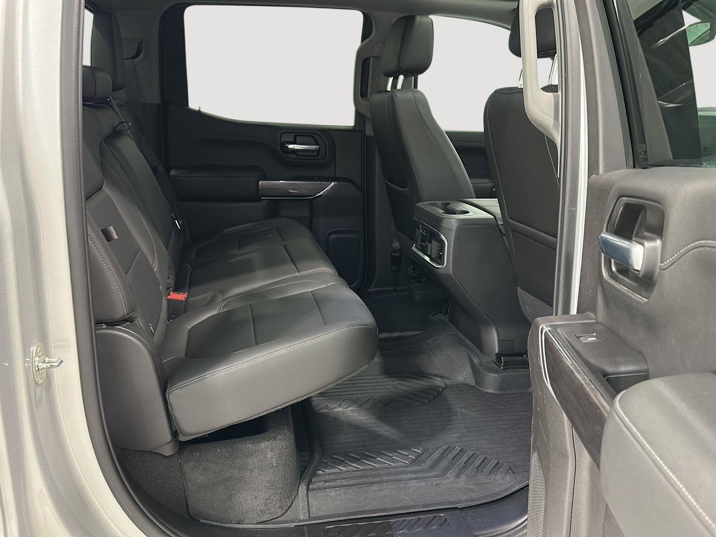 Used 2020 Chevrolet Silverado 1500 LTZ w/ LTZ Premium Package AWD/4WD image 26