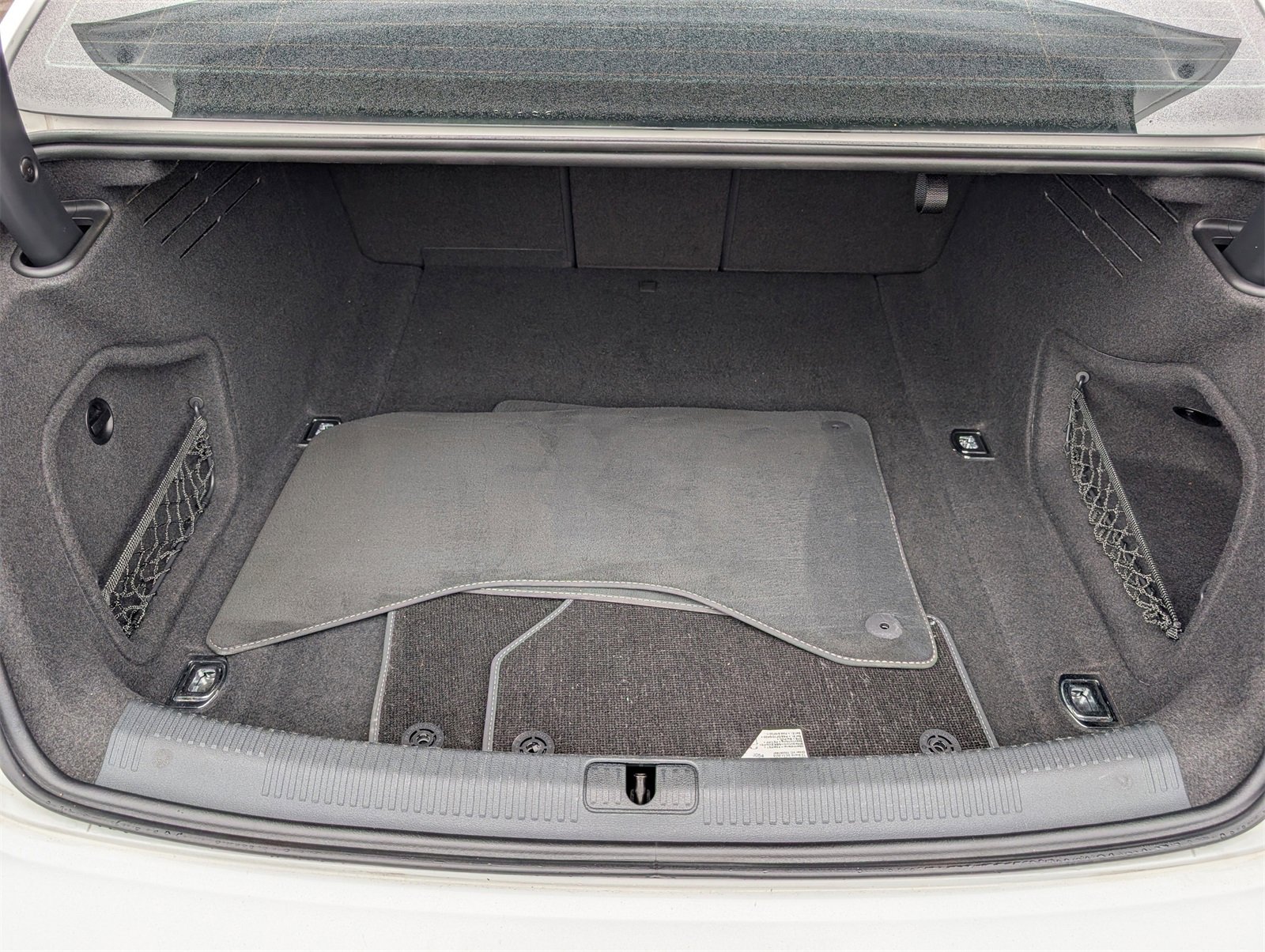 Used 2019 Audi S4 Prestige w/ Prestige Package image 34