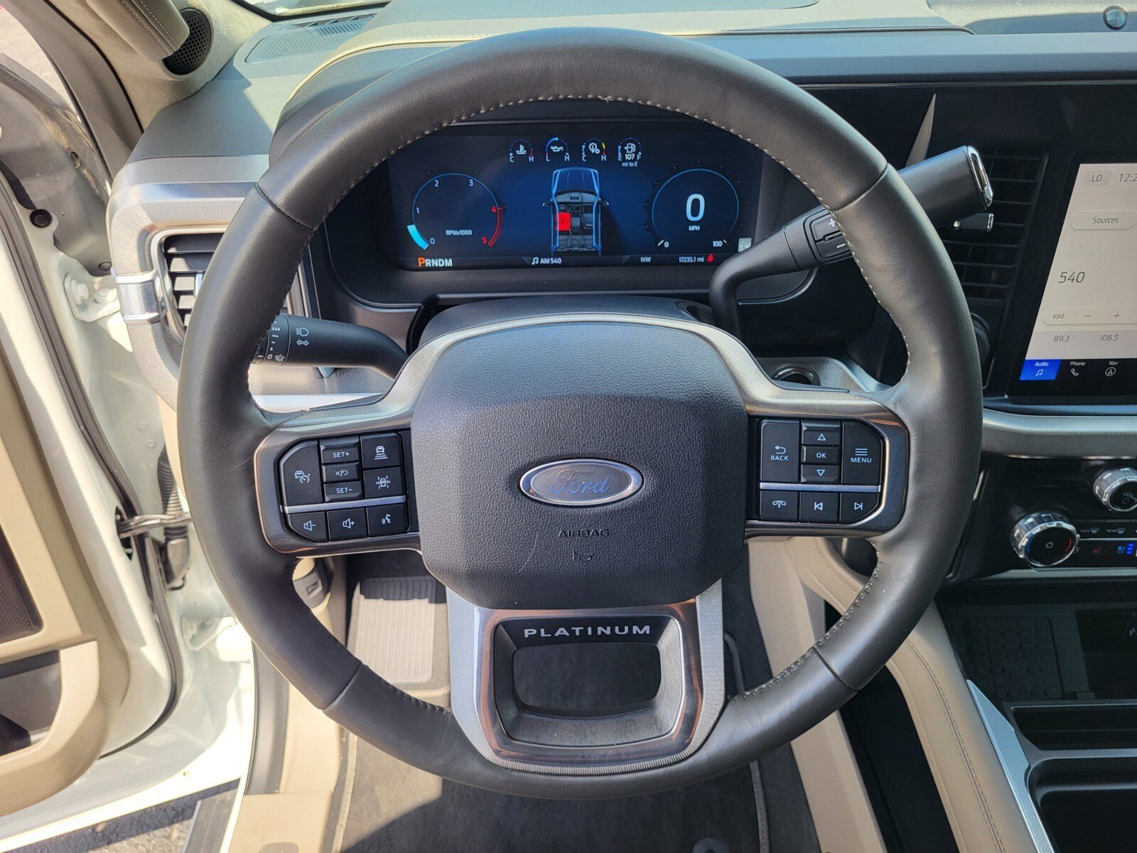 Certified 2026 Ford F350 Platinum w/ Platinum Plus Package AWD/4WD image 29
