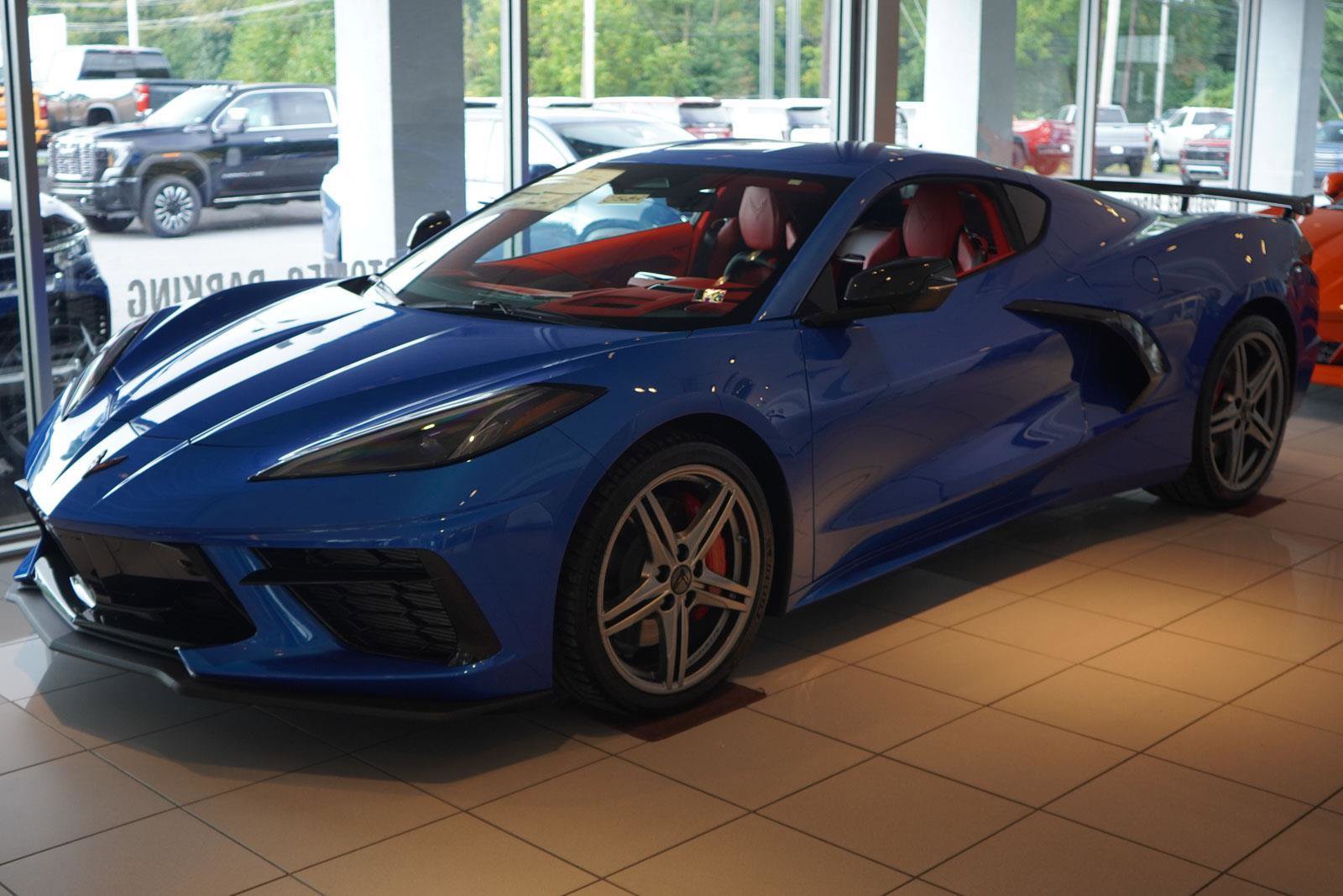 New 2026 Chevrolet Corvette Stingray Premium Cpe w/ Z51 Performance Package video 2