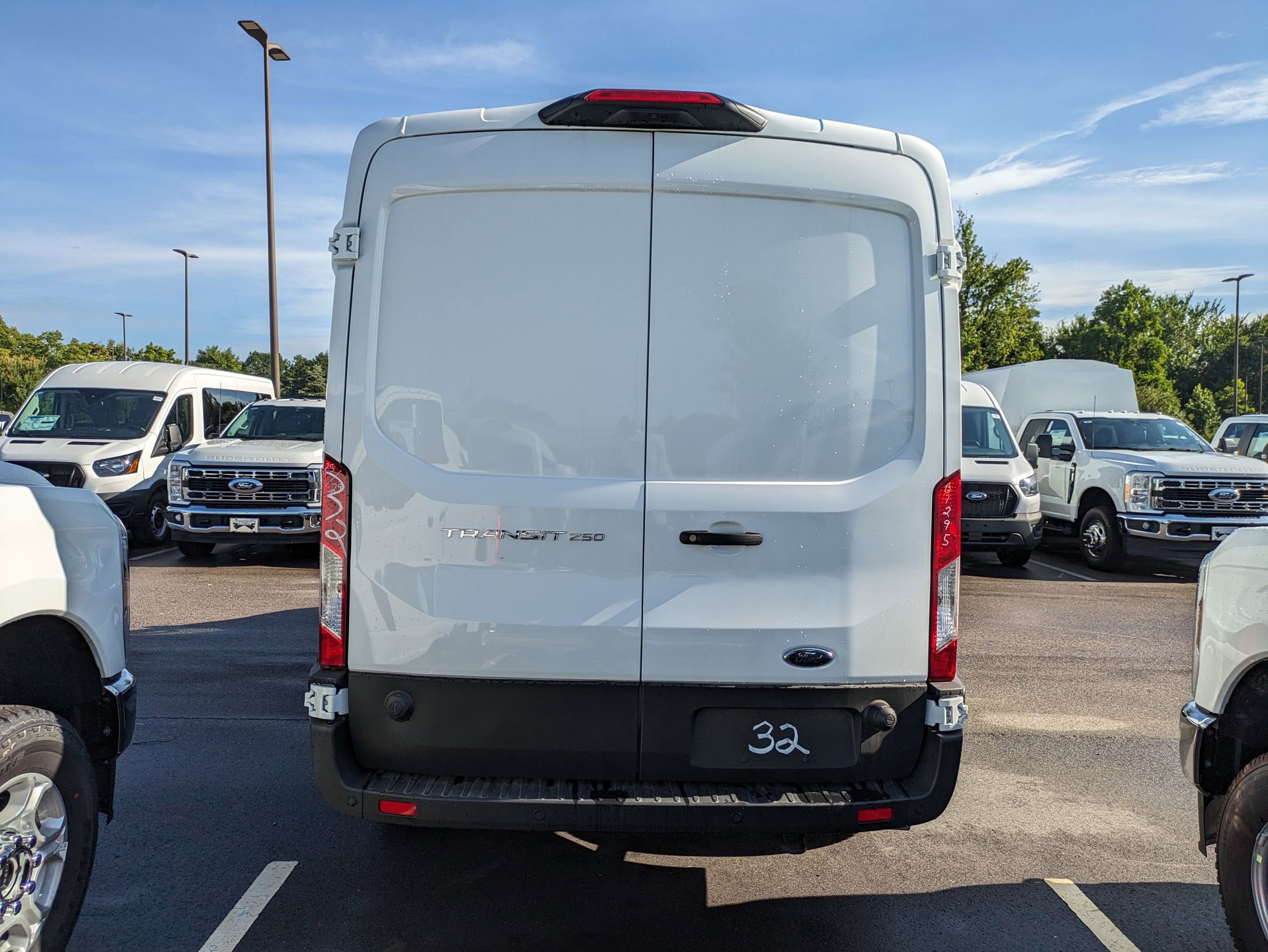 New 2025 Ford Transit 250 148 Medium Roof image 5