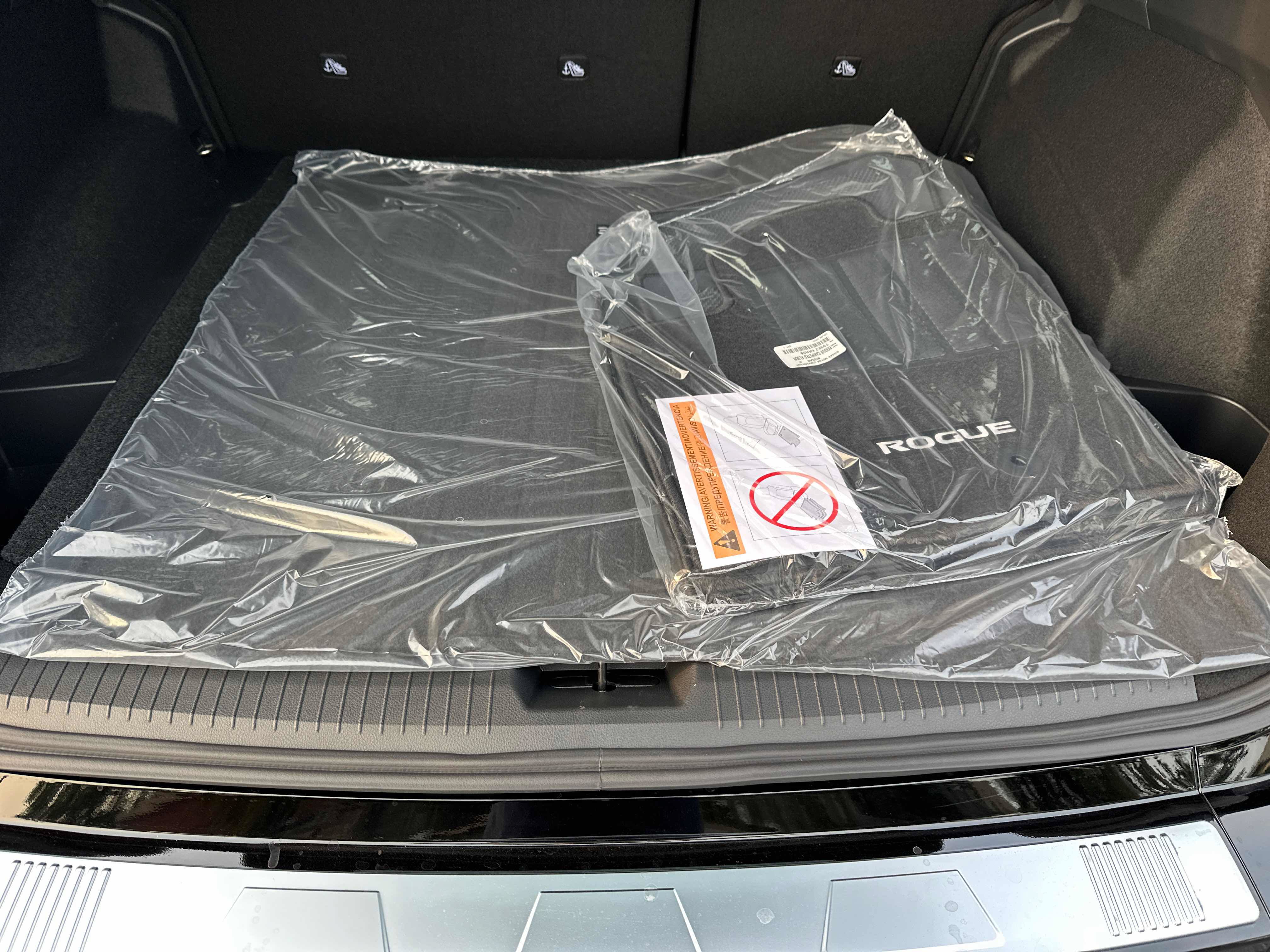 New 2026 Nissan Rogue SV w/ Cold Weather Package AWD/4WD image 15