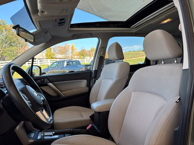 Used 2018 Subaru Forester 2.5i Premium w/ All-Weather Package AWD/4WD image 3