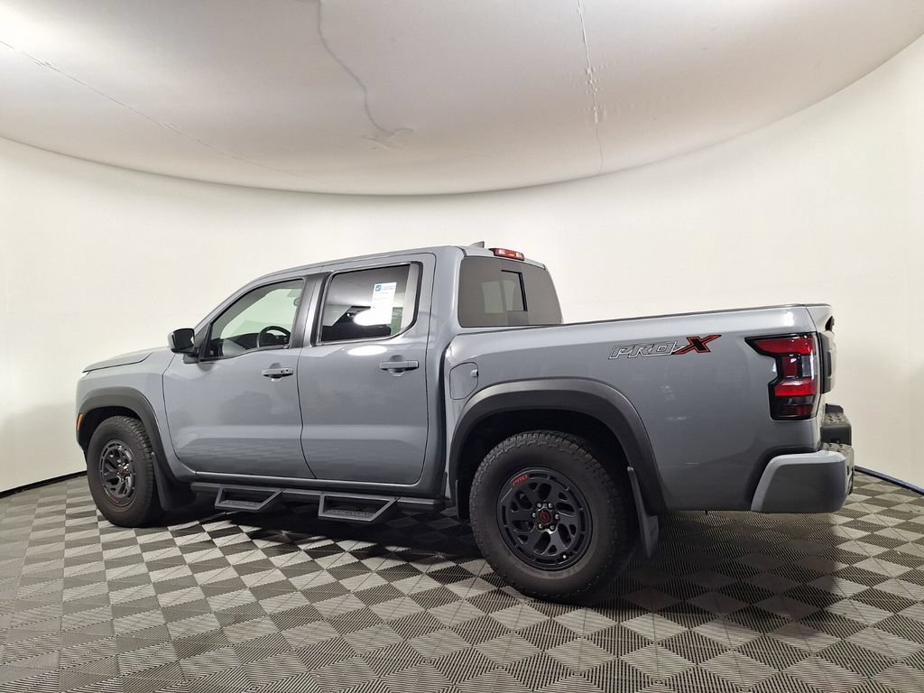 Used 2025 Nissan Frontier Pro-X RWD image 7
