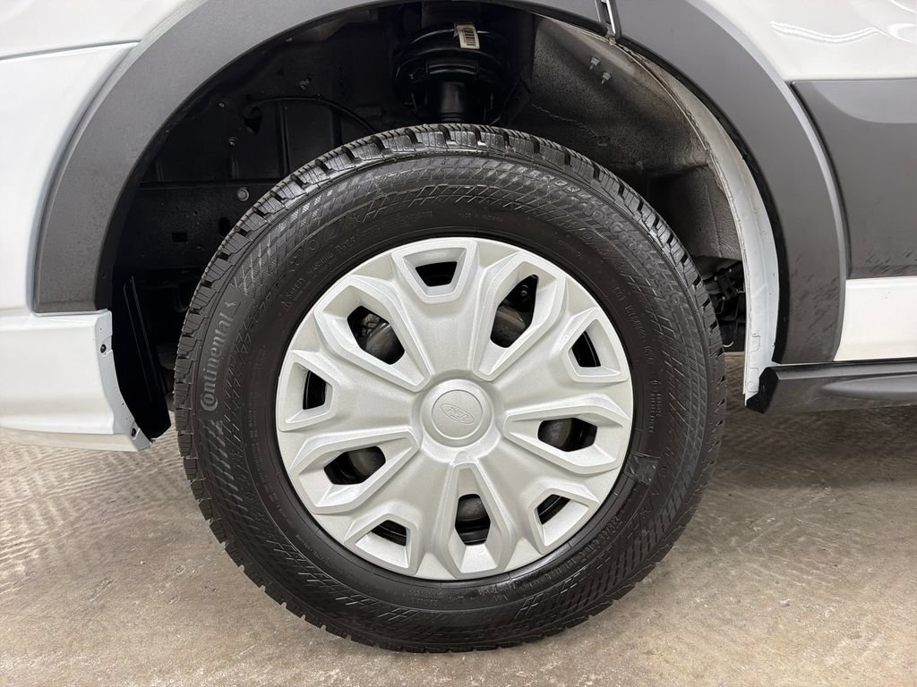 Certified 2024 Ford Transit 350 XLT RWD image 13