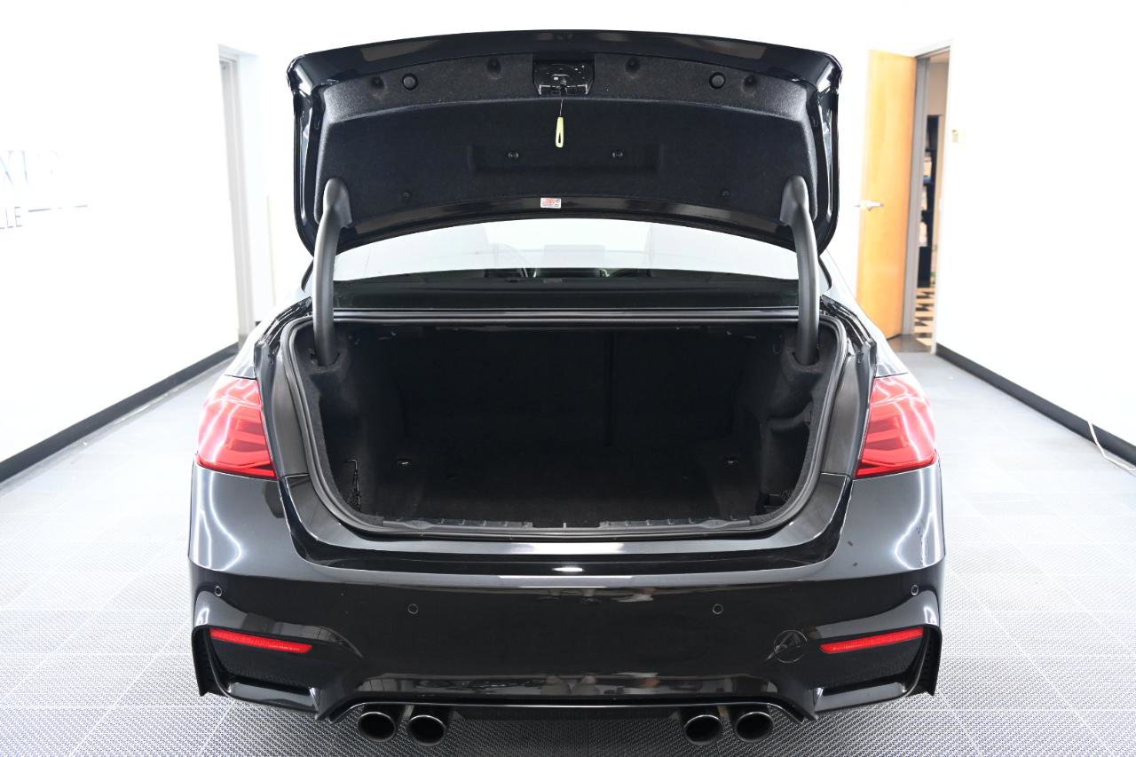 Used 2016 BMW M3 w/ Executive Package RWD image 39