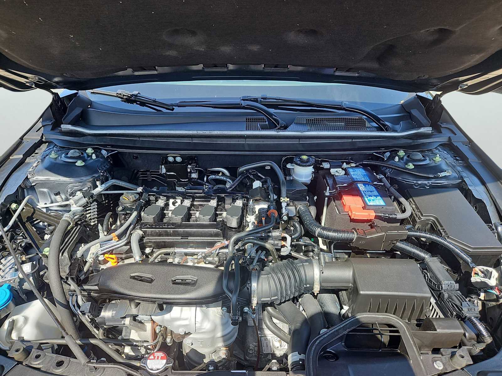 Used 2023 Honda Accord EX image 31