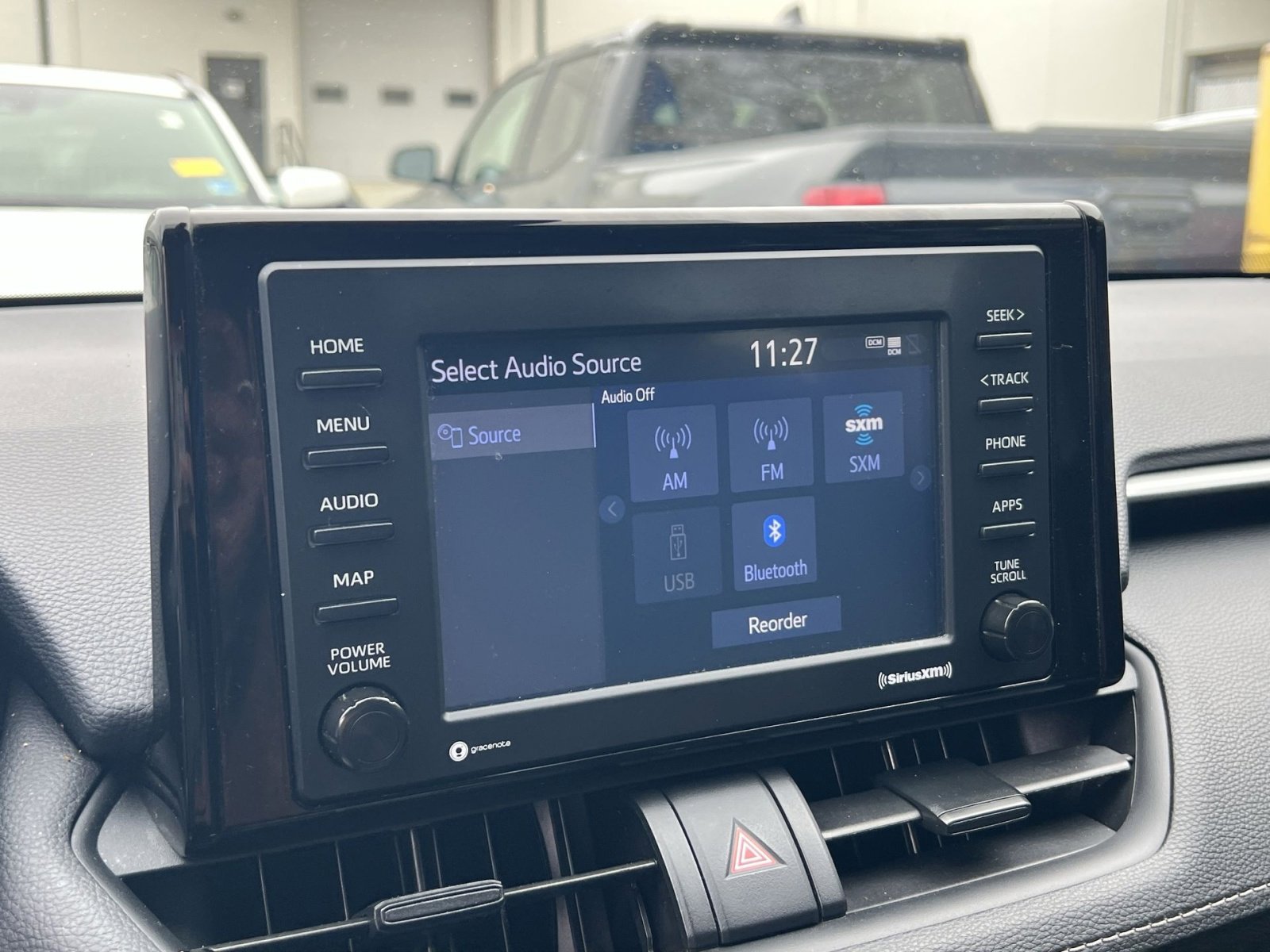 Used 2021 Toyota RAV4 XLE image 15