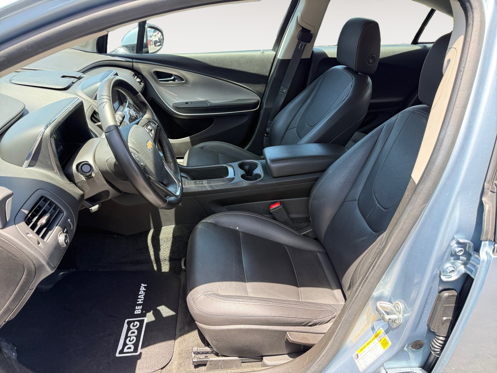 Used 2013 Chevrolet Volt Premium w/ Premium Trim Package FWD image 10