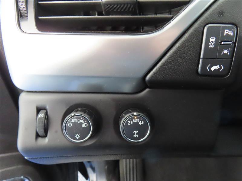 Used 2020 Chevrolet Suburban LT AWD/4WD image 15