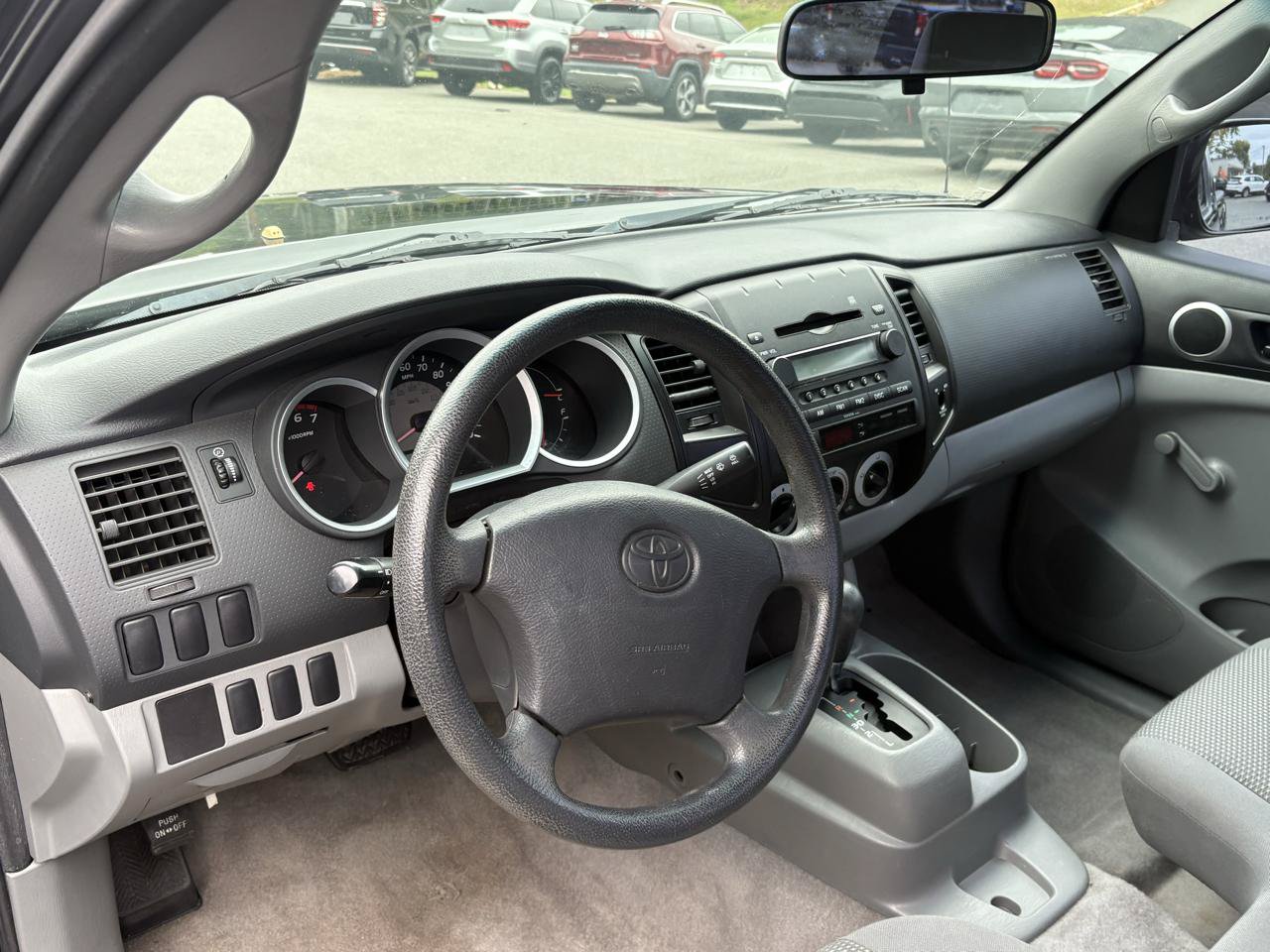 Used 2006 Toyota Tacoma 2WD Regular Cab image 11