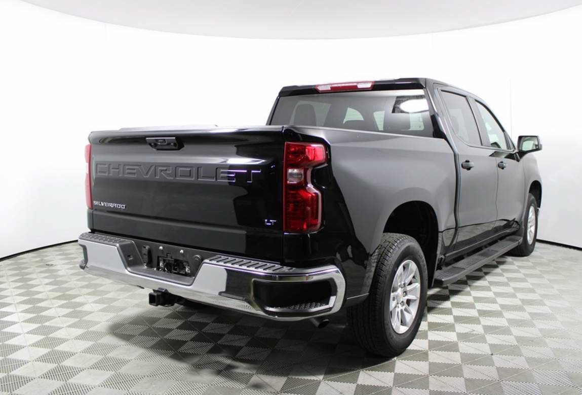 Used 2025 Chevrolet Silverado 1500 LT RWD image 42