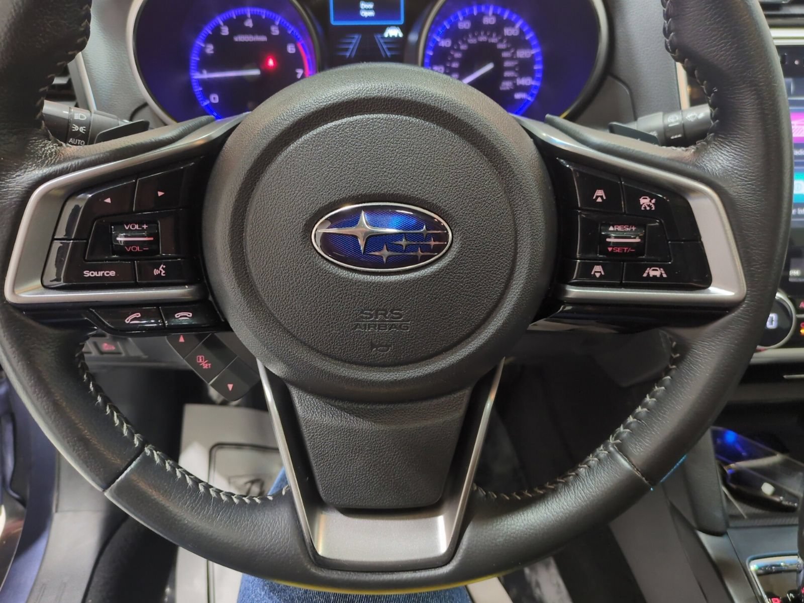 Used 2018 Subaru Outback 2.5i Limited AWD/4WD image 23