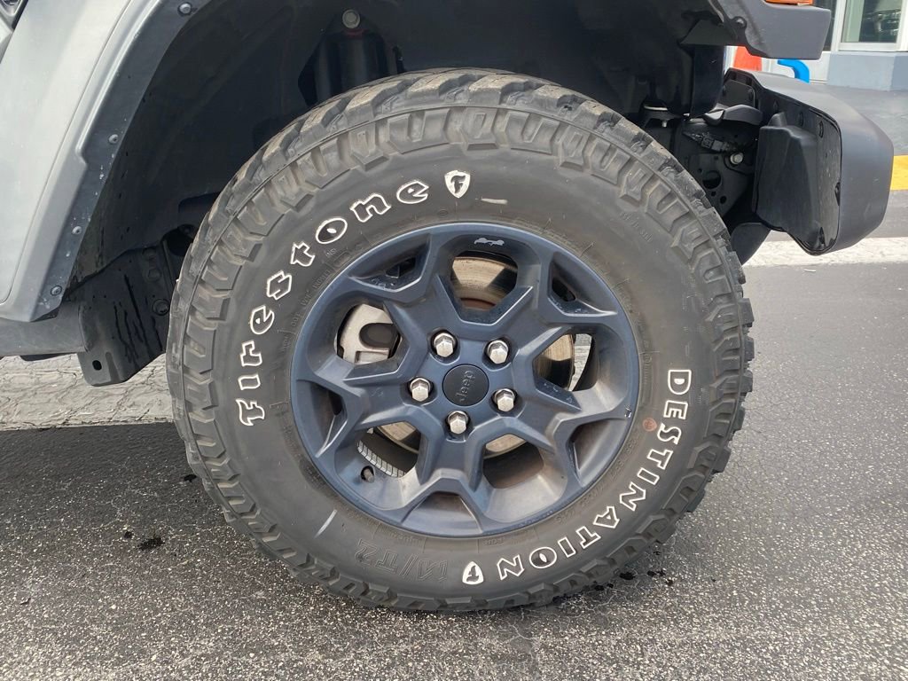 Used 2023 Jeep Wrangler Unlimited w/ Cold Weather Group AWD/4WD image 12