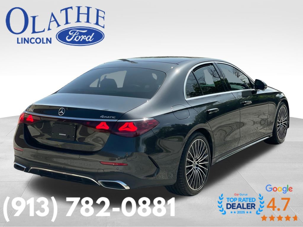 Used 2025 Mercedes-Benz E 350 4MATIC Sedan image 5