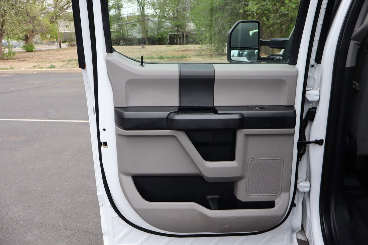Used 2019 Ford F250 XL w/ Power Equipment Group AWD/4WD image 24