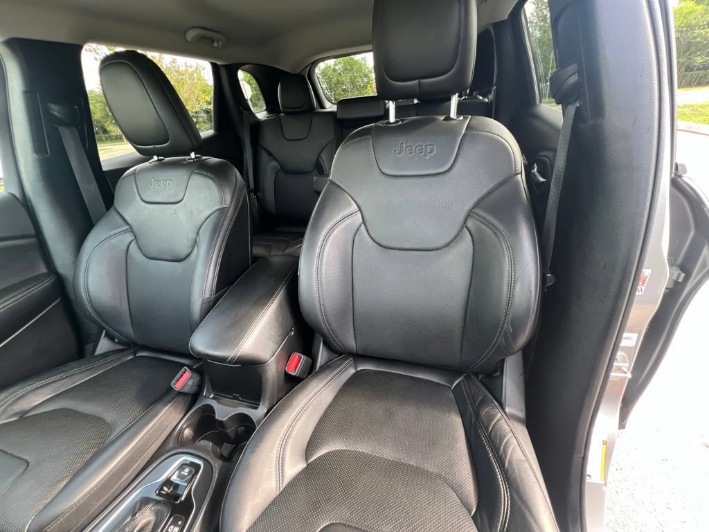 Used 2020 Jeep Cherokee Limited AWD/4WD image 41