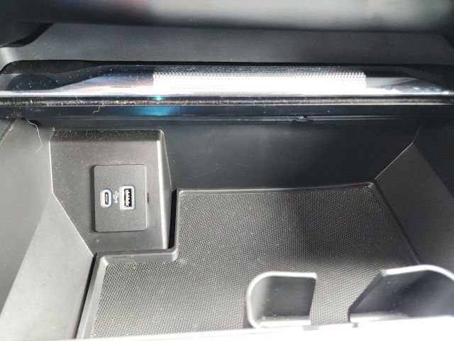 Used 2021 Ford F150 Lariat AWD/4WD image 30