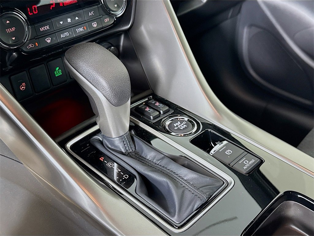 New 2025 Mitsubishi Eclipse Cross Black Edition image 17