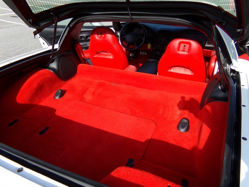 Used 2000 Chevrolet Corvette Coupe w/ Roof Pkg RWD image 23