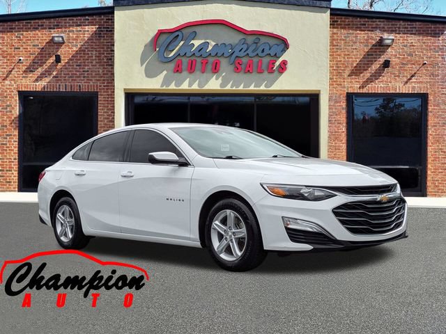Used 2020 Chevrolet Malibu LS w/ Driver Confidence Package II FWD video 1
