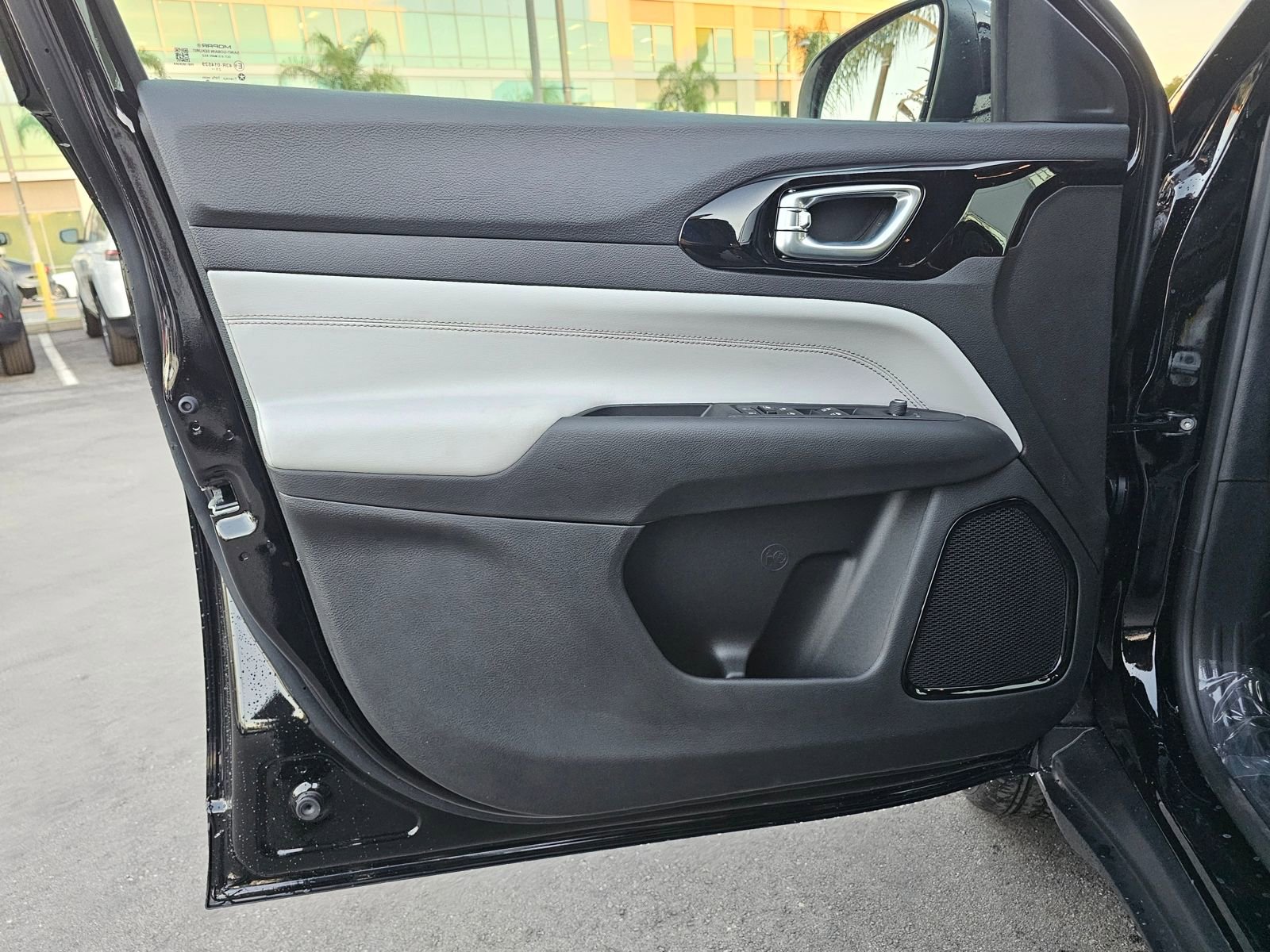 New 2026 Jeep Compass Limited image 20