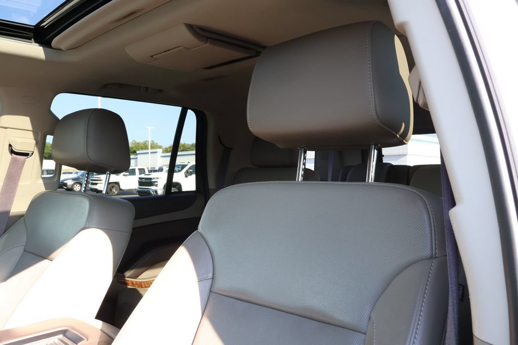 Used 2018 Chevrolet Tahoe Premier AWD/4WD image 13