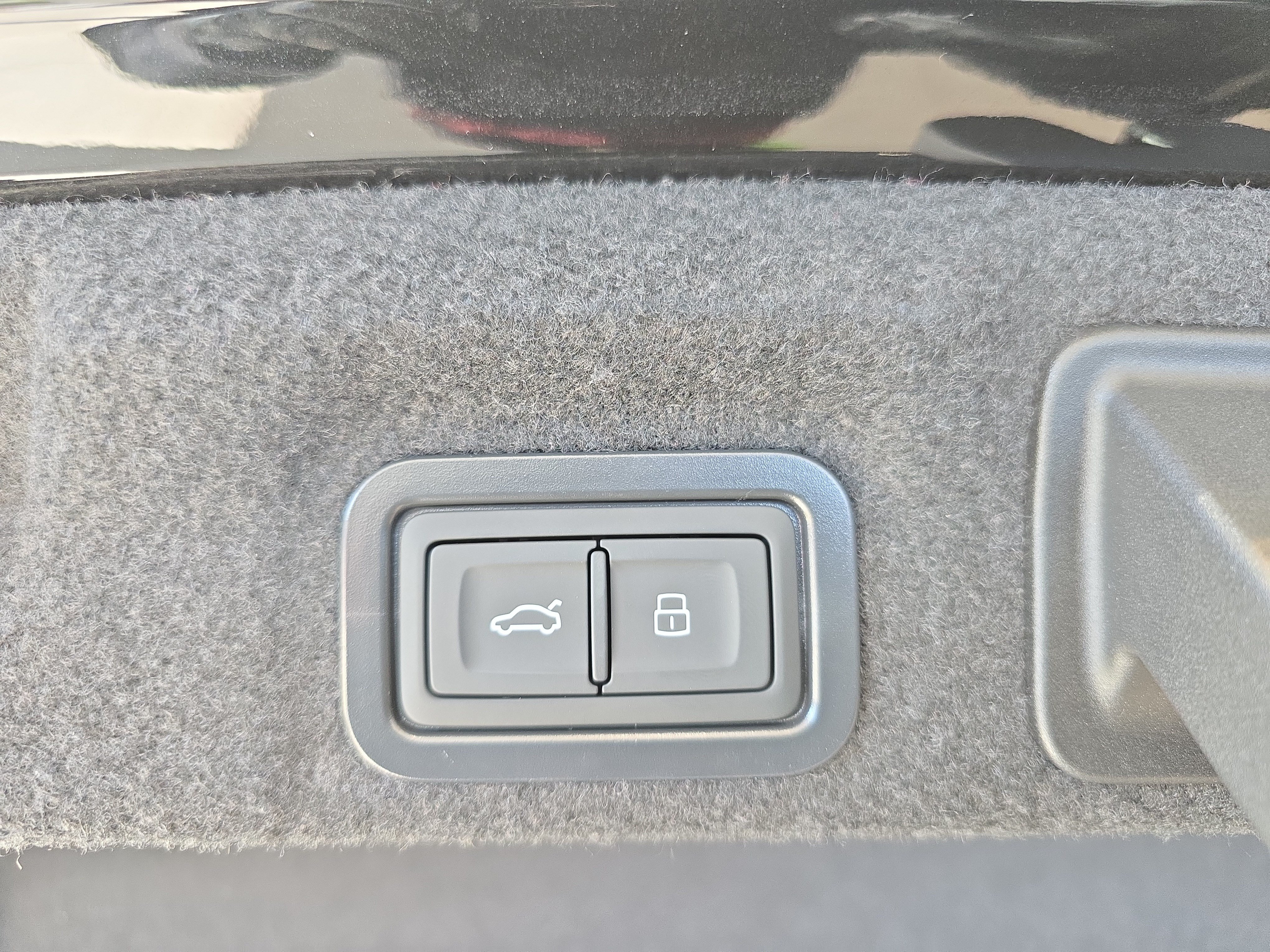 New 2026 Audi A6 Premium Plus AWD/4WD image 13