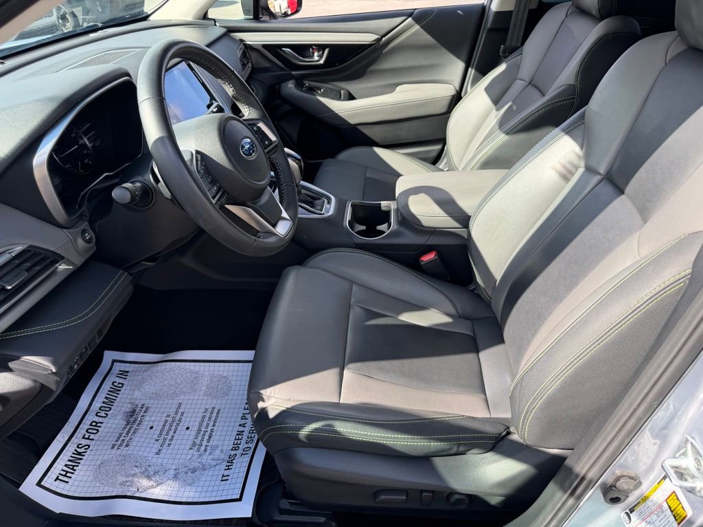 Used 2023 Subaru Outback Onyx Edition image 25