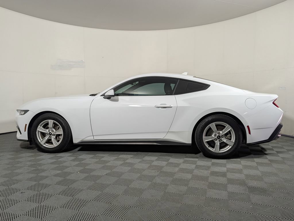 Certified 2024 Ford Mustang Coupe image 8