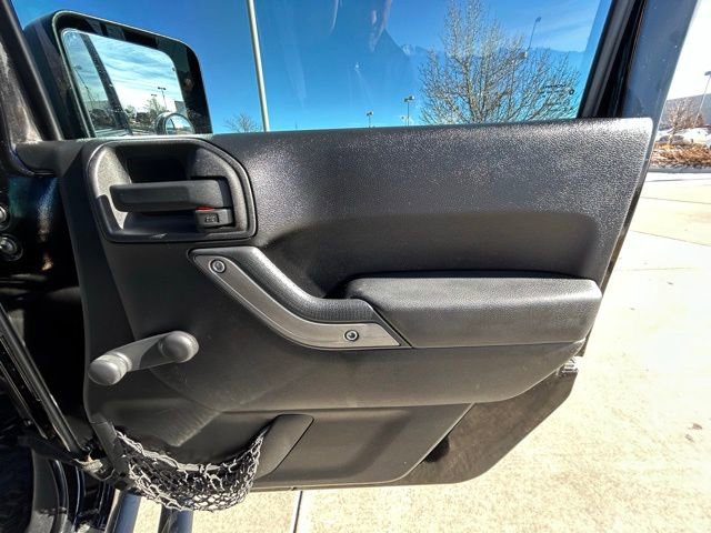 Used 2011 Jeep Wrangler Unlimited Sport image 26