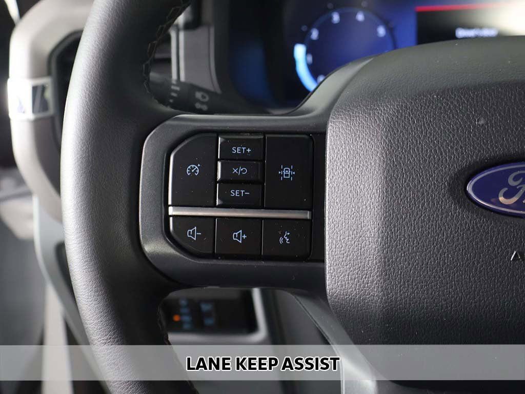 Used 2025 Ford F150 XLT w/ Equipment Group 301A Standard image 3