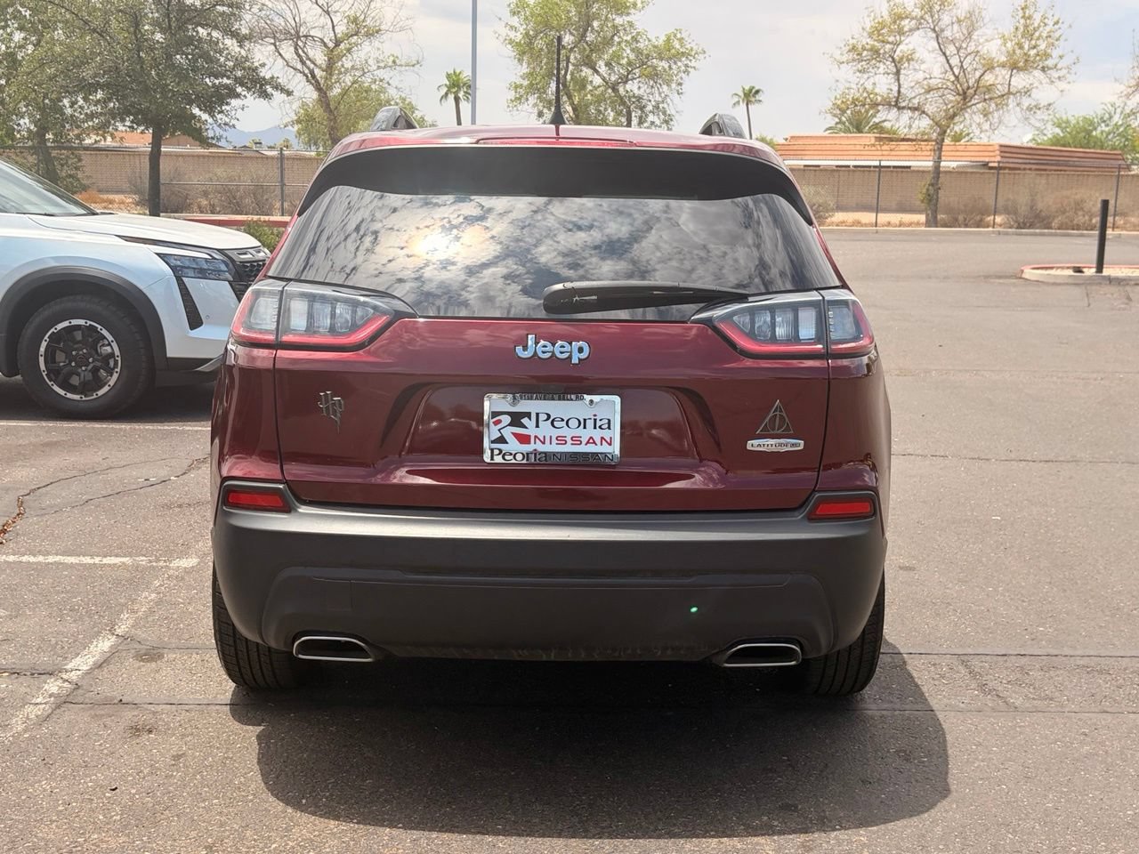 Used 2022 Jeep Cherokee Latitude Lux FWD image 5